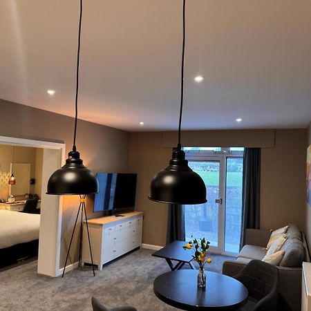 South Lawn Hotel Lymington Bagian luar foto