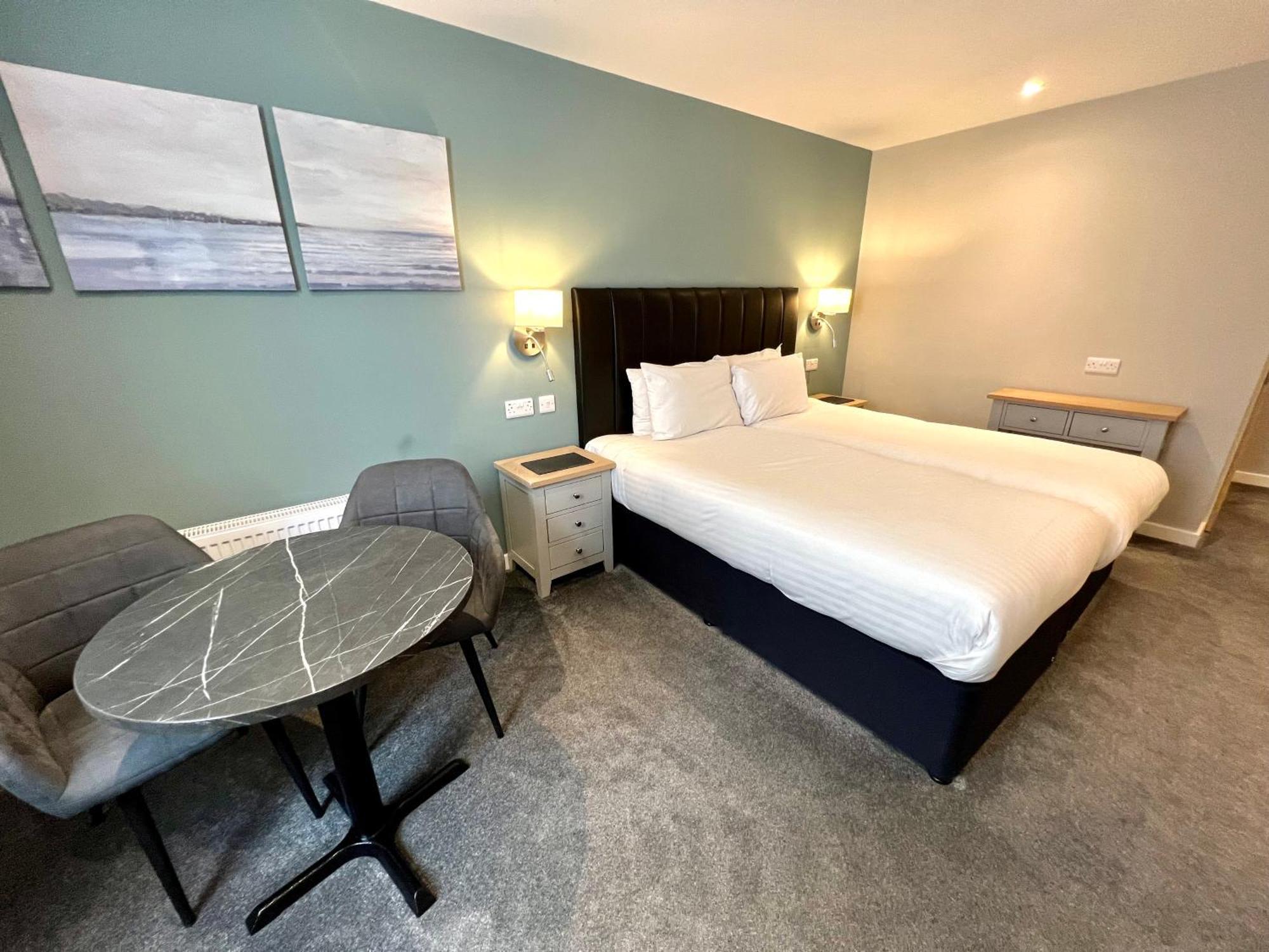 South Lawn Hotel Lymington Bagian luar foto