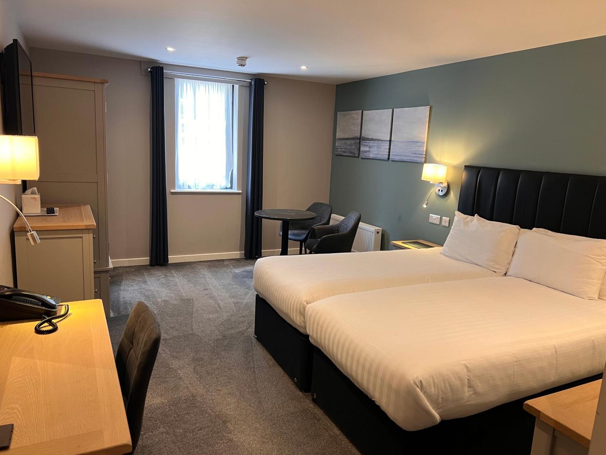 South Lawn Hotel Lymington Bagian luar foto