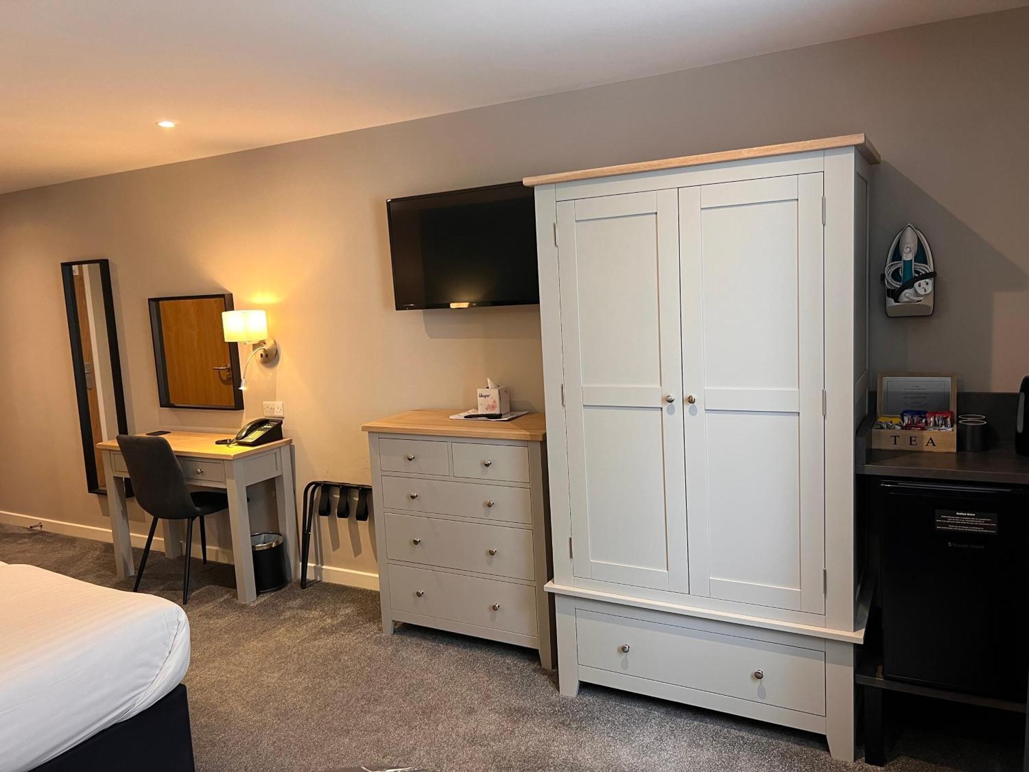 South Lawn Hotel Lymington Bagian luar foto
