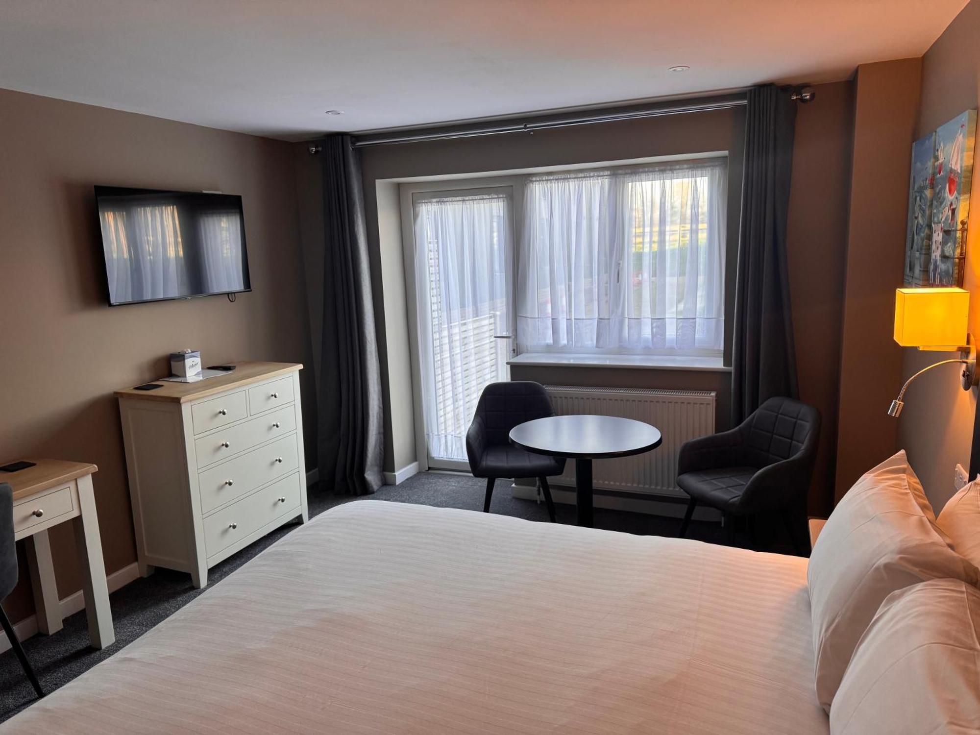 South Lawn Hotel Lymington Bagian luar foto